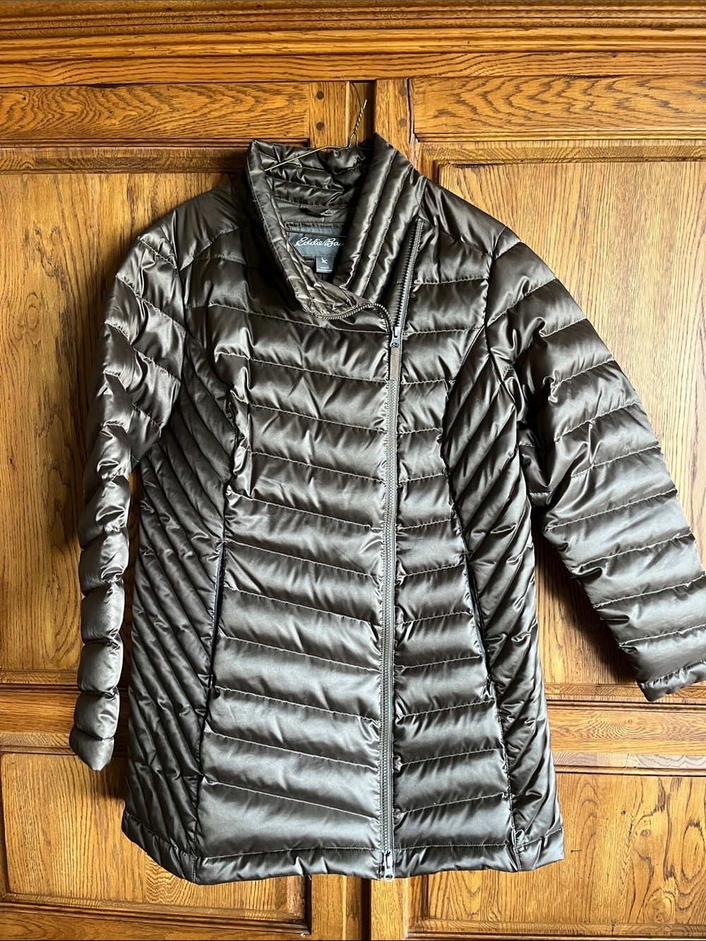 🤎Eddie Bauer Women's Lightweight Down Puffer Jacket L/mid length like 🆕